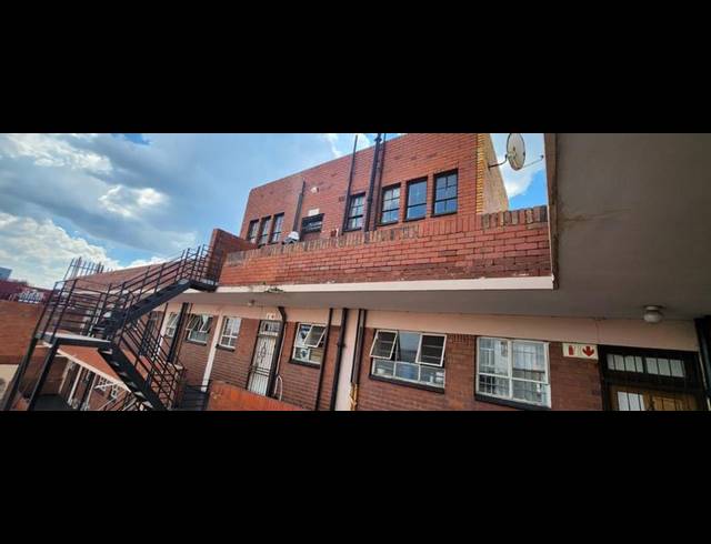 BUSINESS FOR SALE IN JOHANNESBURG CBD